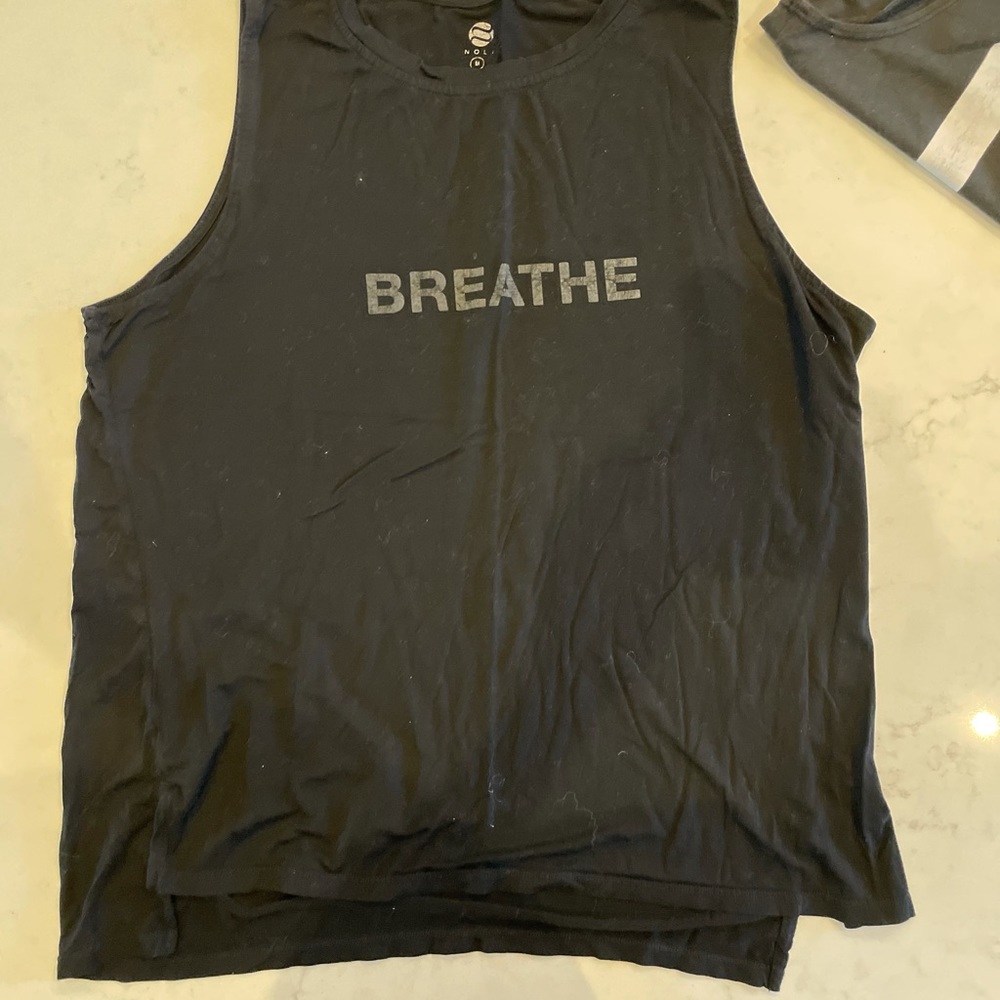 Noli Breathe Tank
